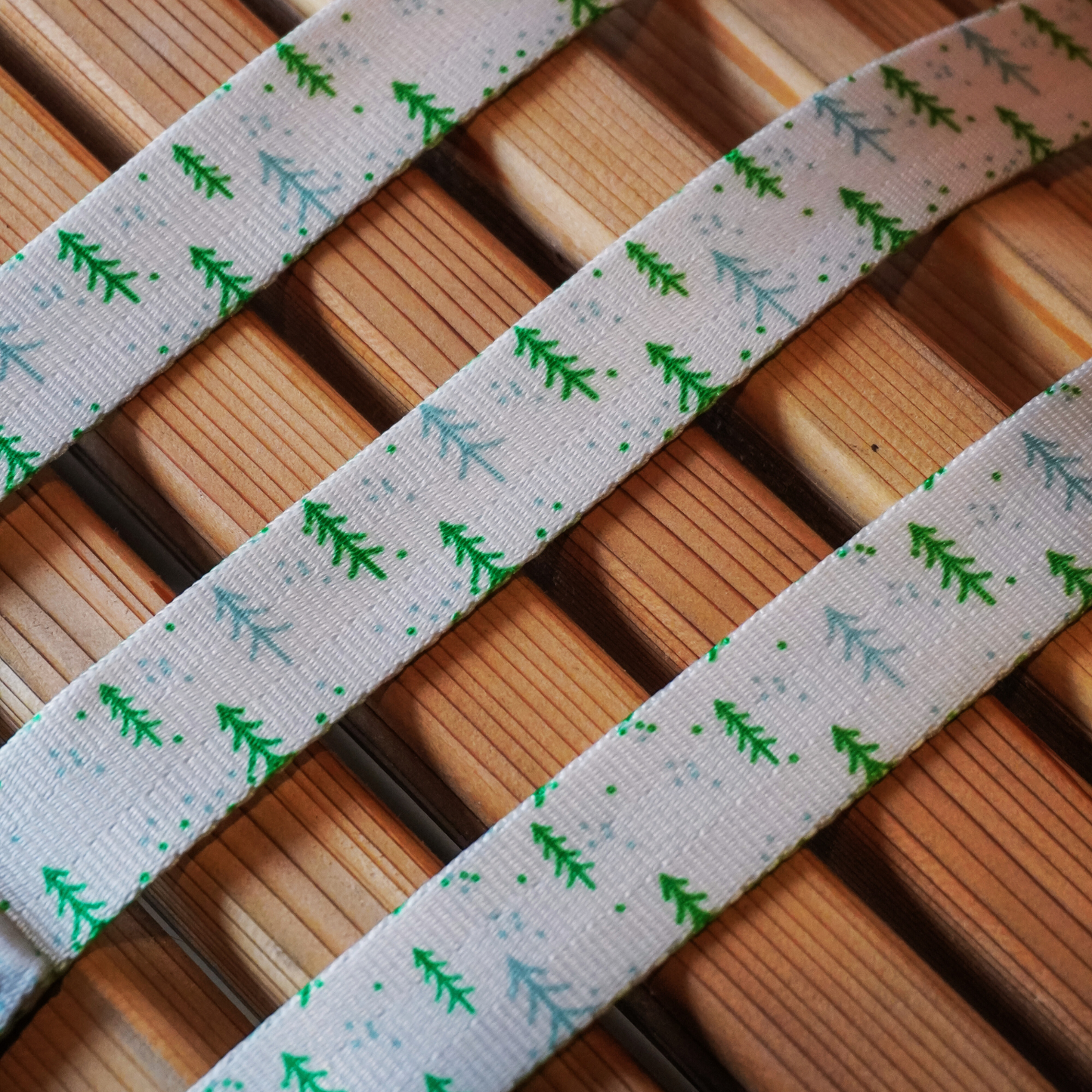 Snowy Pines - Lead Line 2 meters