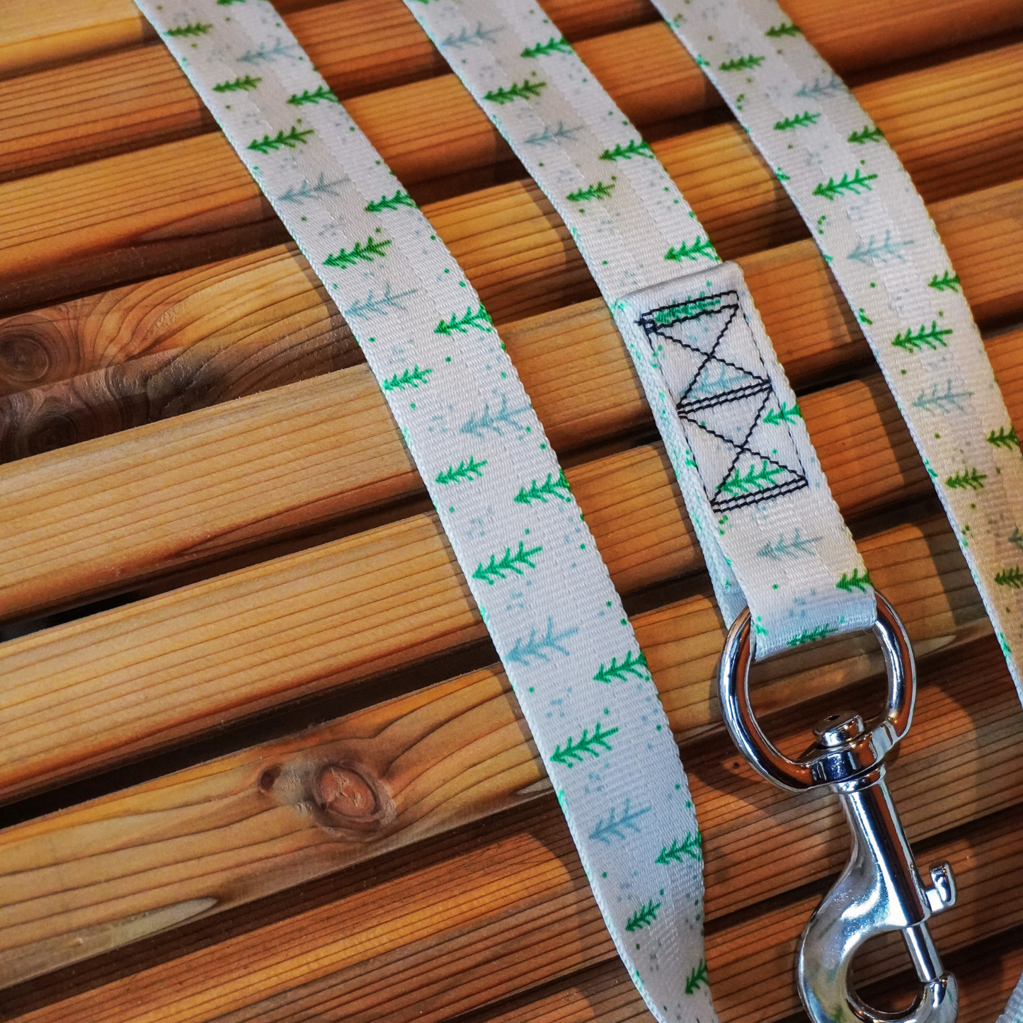 Snowy Pines - Lead Line 2 meters