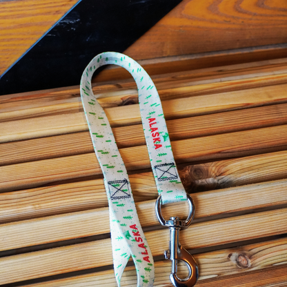 Snowy Pines - Bucket Hook Hanger