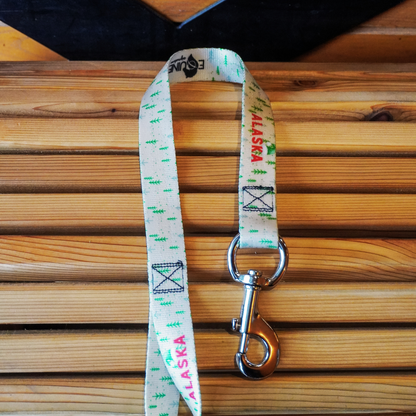 Snowy Pines - Bucket Hook Hanger